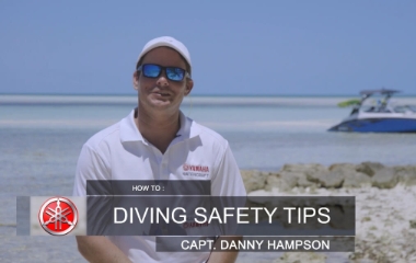 /globalassets/z-old/_waverunners/subpages/video-gallery/yamaha-waverunners-2021-captain-danny-diving-safety.jpg